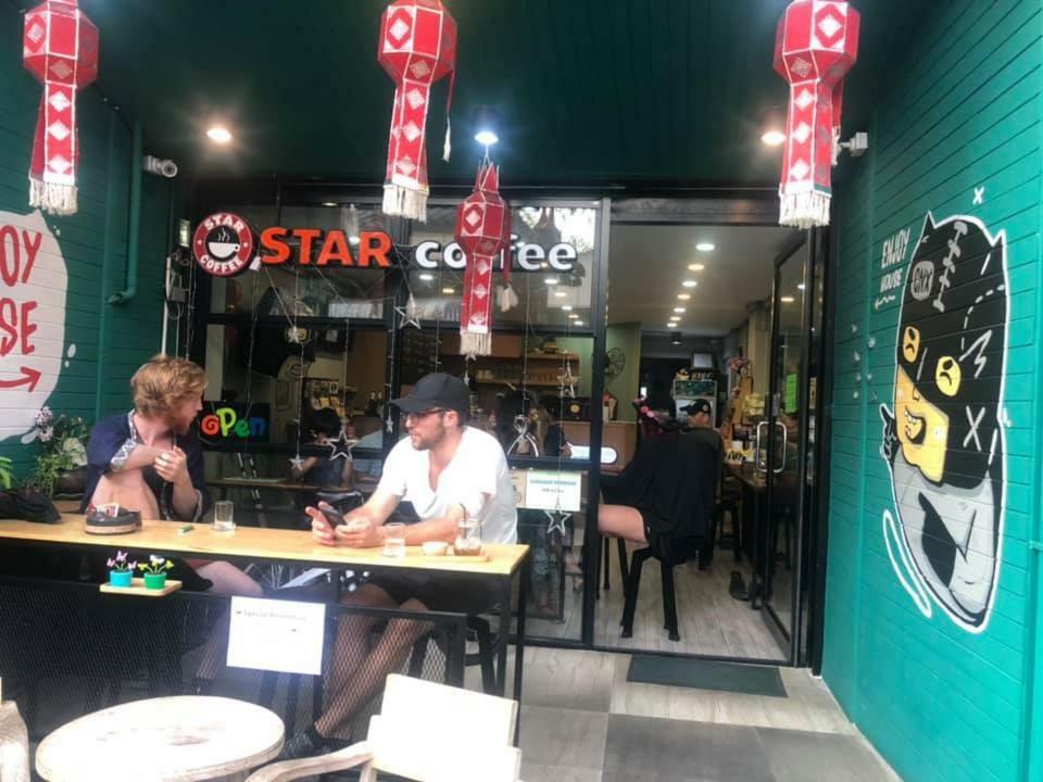 Enjoy House Hostel Chiang Mai Exterior foto