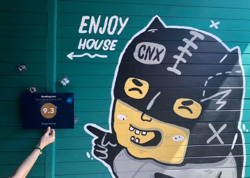 Enjoy House Hostel Chiang Mai Exterior foto